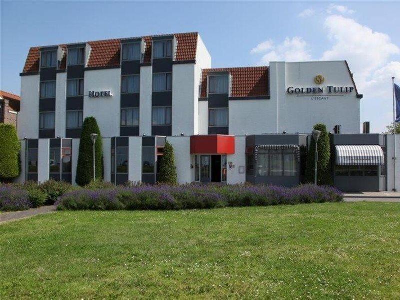Hotel De Blaauwe Leeuw แตร์นอยเชิน ภายนอก รูปภาพ