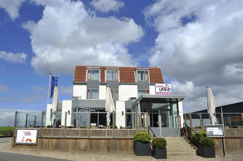 Hotel De Blaauwe Leeuw แตร์นอยเชิน ภายนอก รูปภาพ